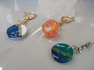 レジン